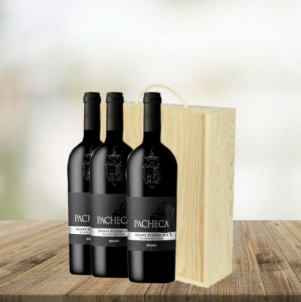 Picture of Pacheca Touriga Nacional Grand reserve 3x75cl (2022)
