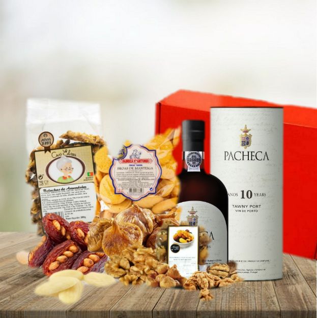 Picture of Port and nuts hamper 